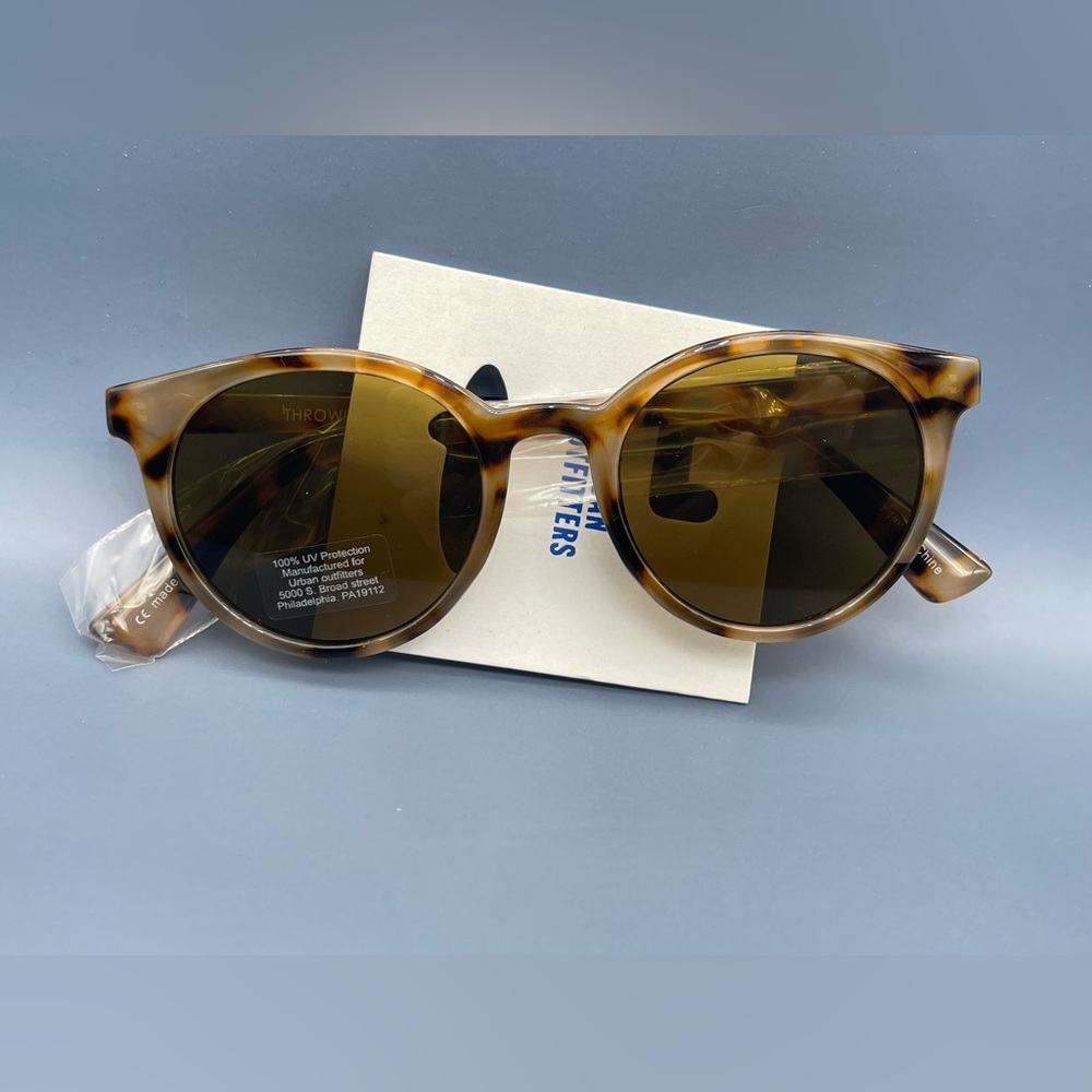 Bolinas Plastic Round Sunglasses, Tortoise, NWT - Picture 5 of 6